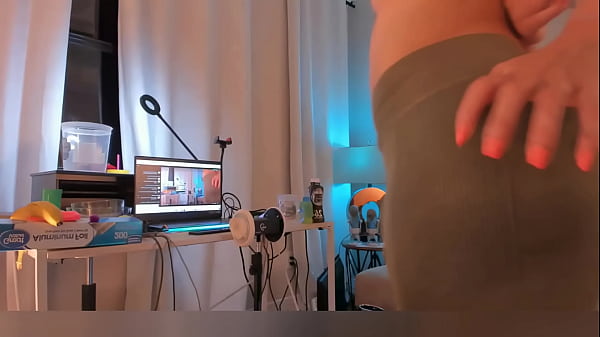 Bellabrookz bend her BIG ASS perfecly
